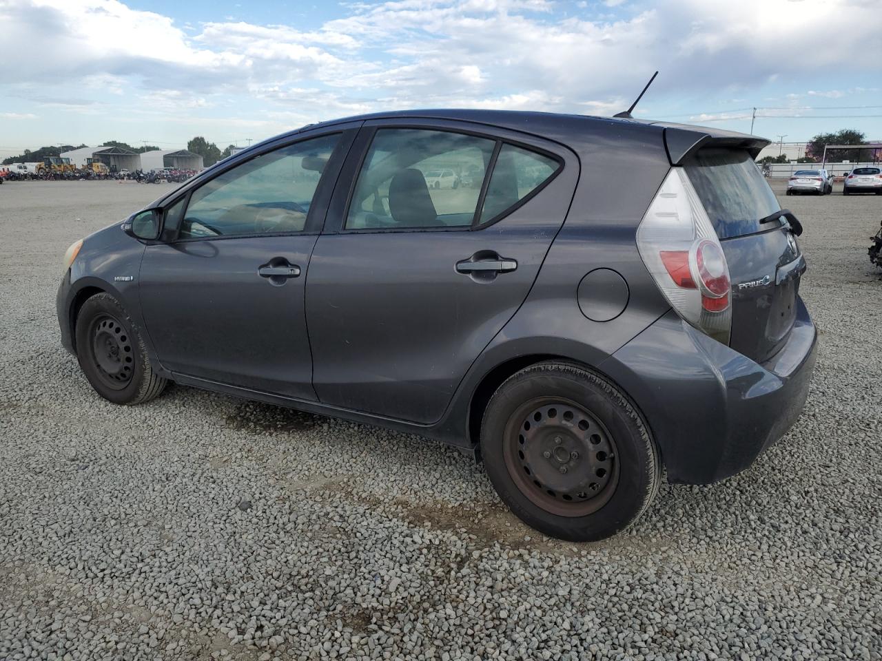 TOYOTA PRIUS C