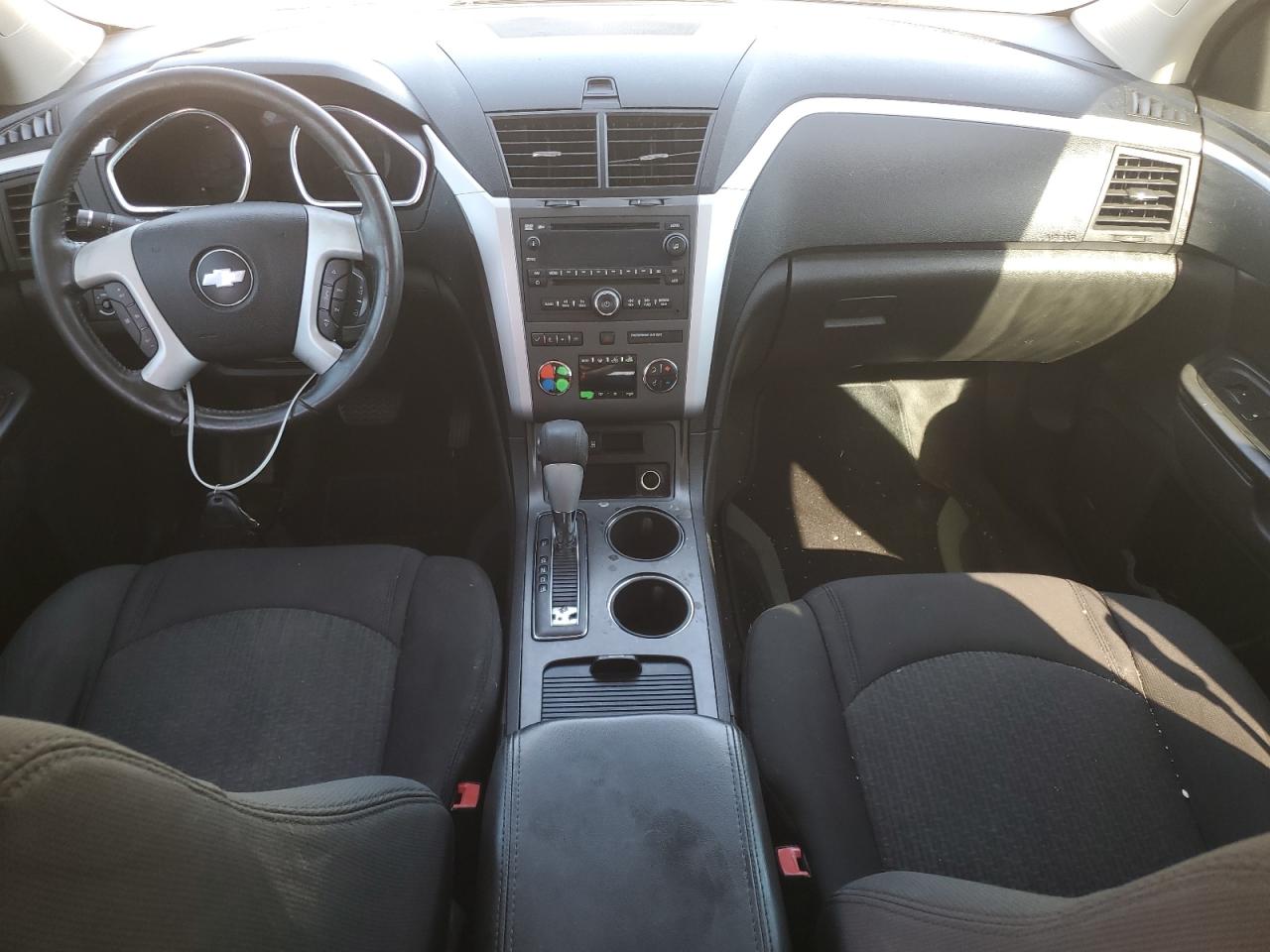 CHEVROLET TRAVERSE LT