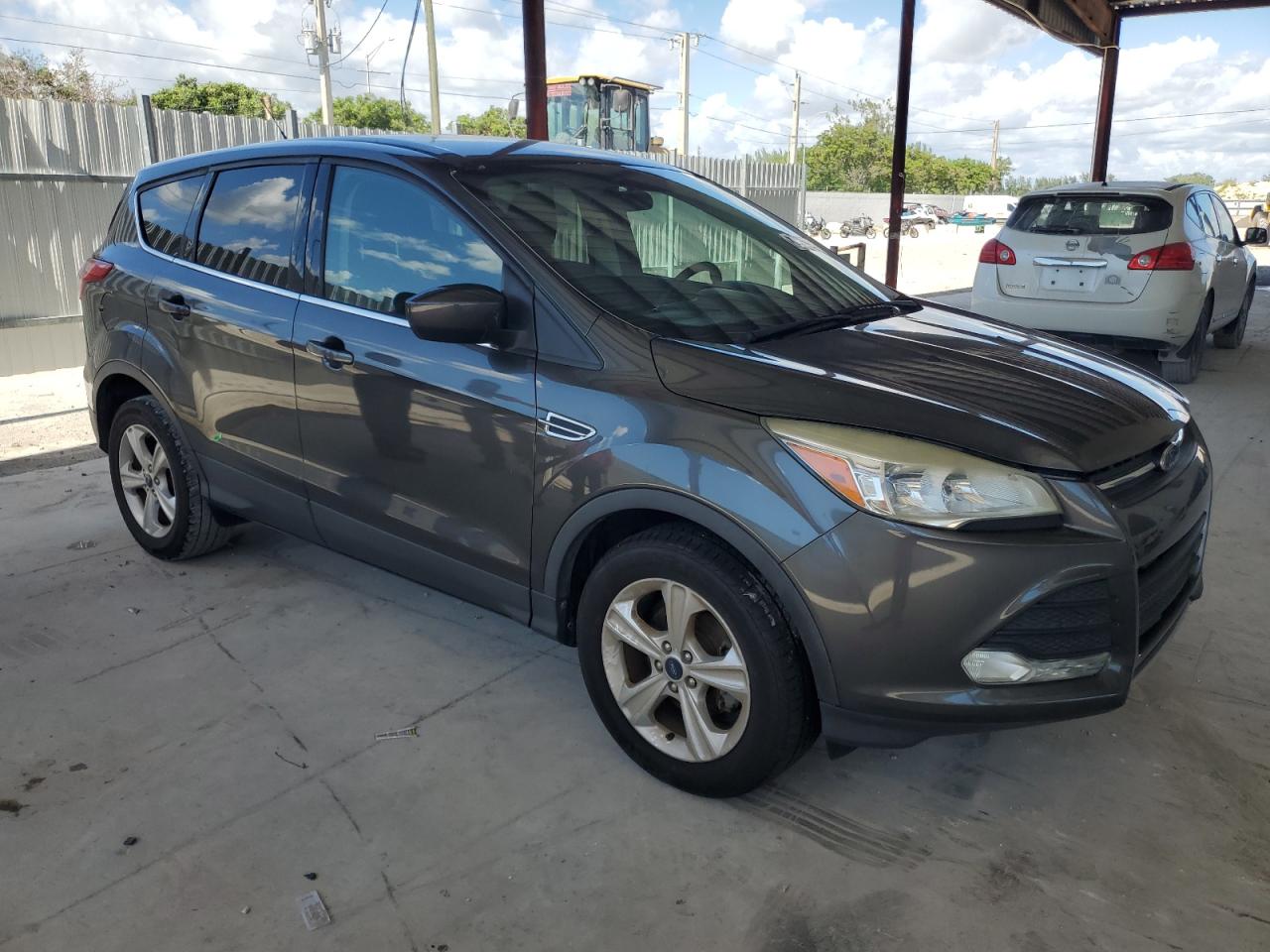 FORD ESCAPE SE