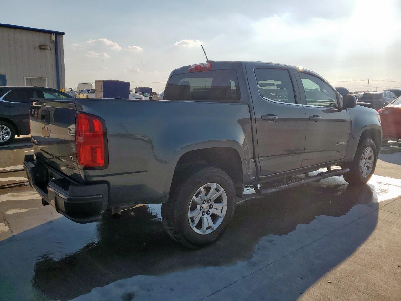 CHEVROLET COLORADO LT