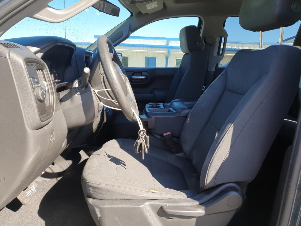 CHEVROLET SILVERADO C1500 CUSTOM