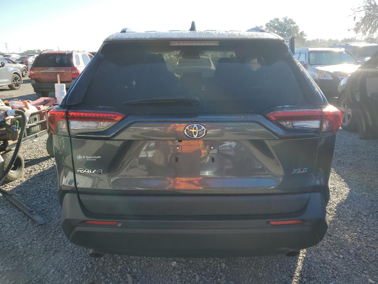 TOYOTA RAV4 XLE