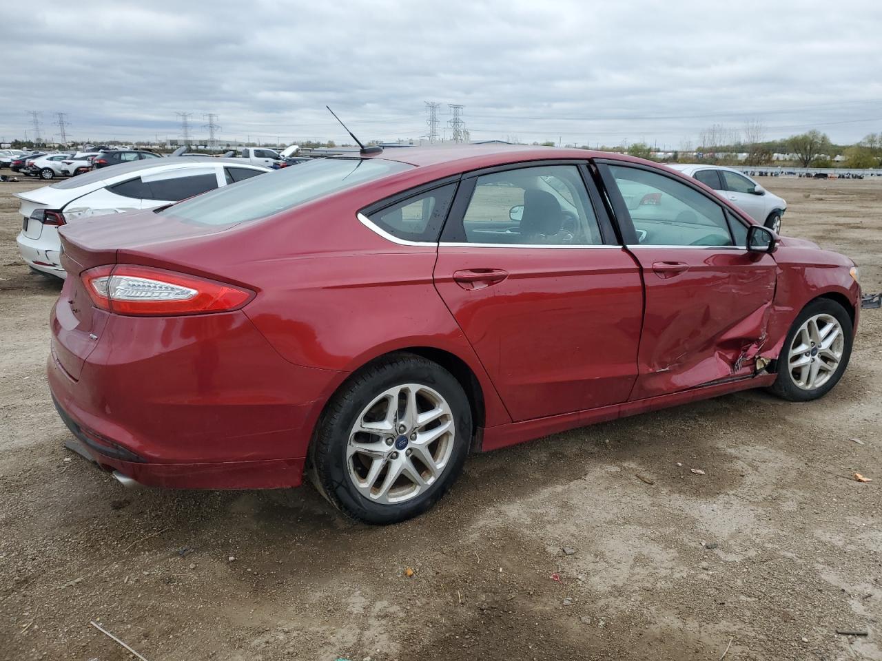 FORD FUSION SE