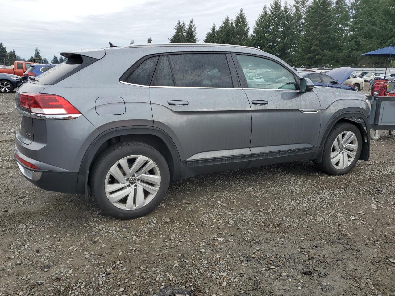 VOLKSWAGEN ATLAS CROSS SPORT SE