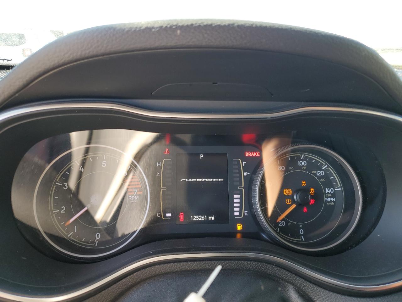 JEEP GRAND CHEROKEE LATITUDE PLUS