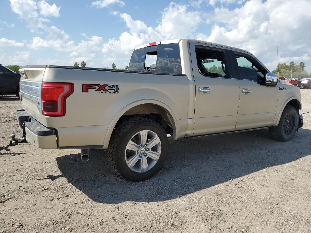 FORD F-150 SUPERCREW