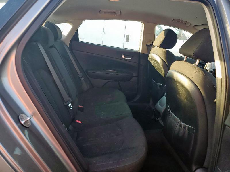 2017 KIA OPTIMA LX - 5XXGT4L34HG175297