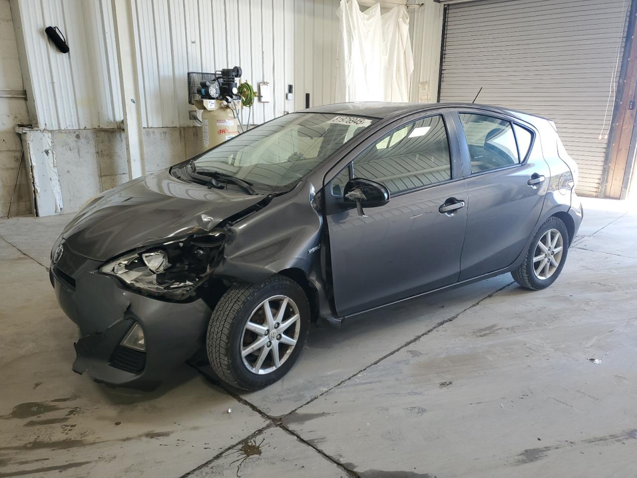 TOYOTA PRIUS C