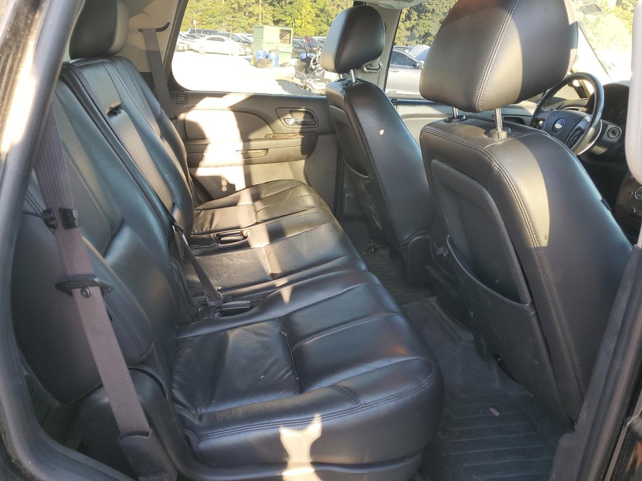 CHEVROLET TAHOE C1500 LT