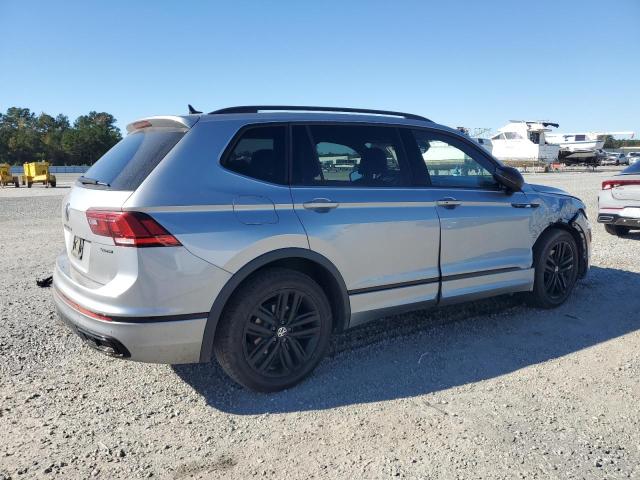 2022 VOLKSWAGEN TIGUAN SE - 3VV8B7AX7NM156298