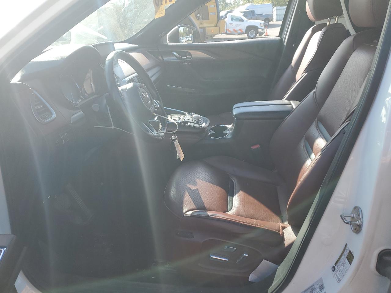 MAZDA CX-9 SIGNATURE