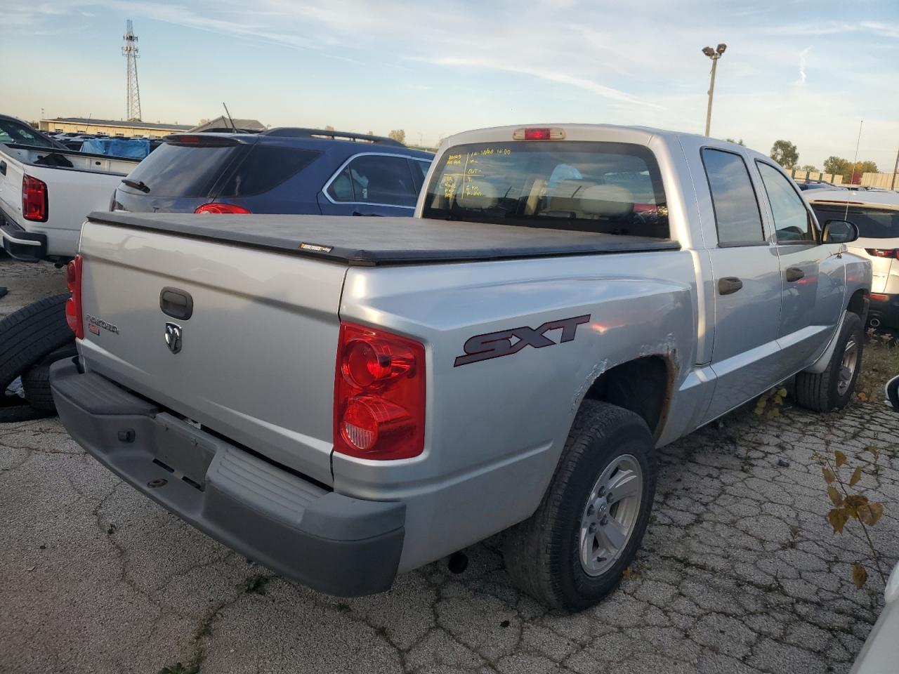 Lot #3274779201 2008 DODGE DAKOTA SXT