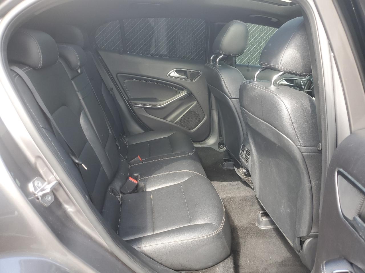 MERCEDES-BENZ GLA-CLASS 250