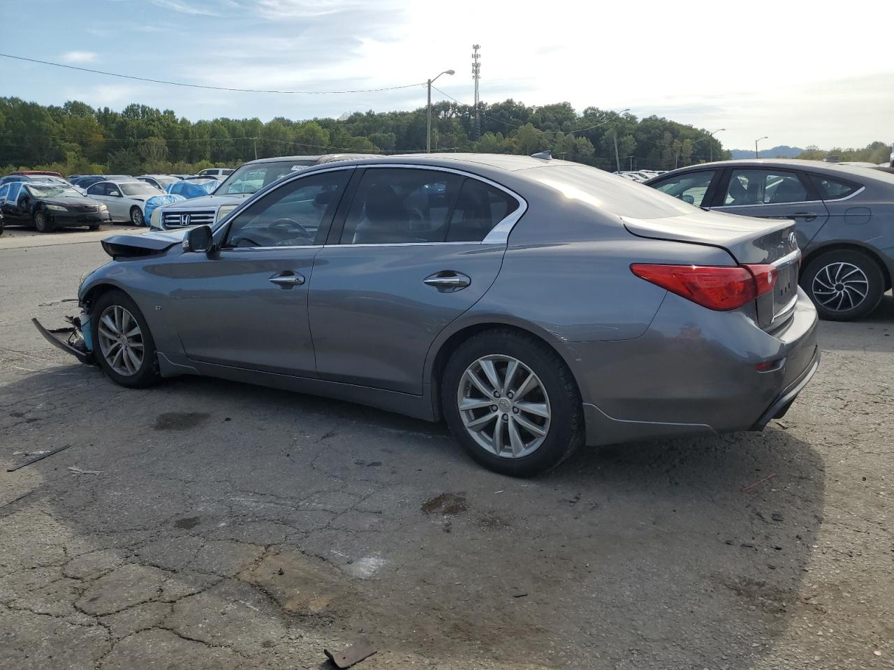 INFINITI Q50 BASE