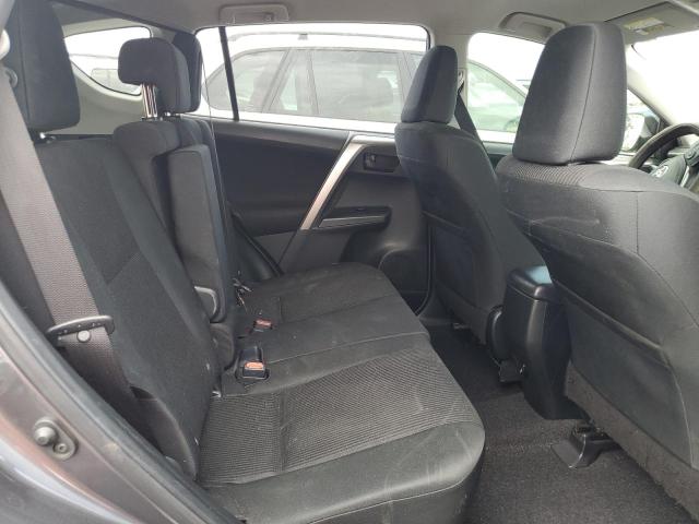 2018 TOYOTA RAV4 LE - JTMZFREV3JD130587