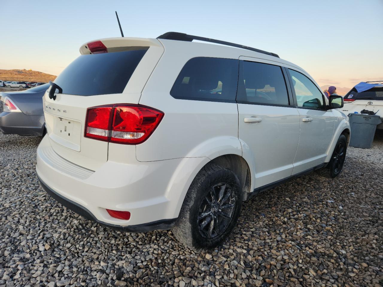 DODGE JOURNEY SE