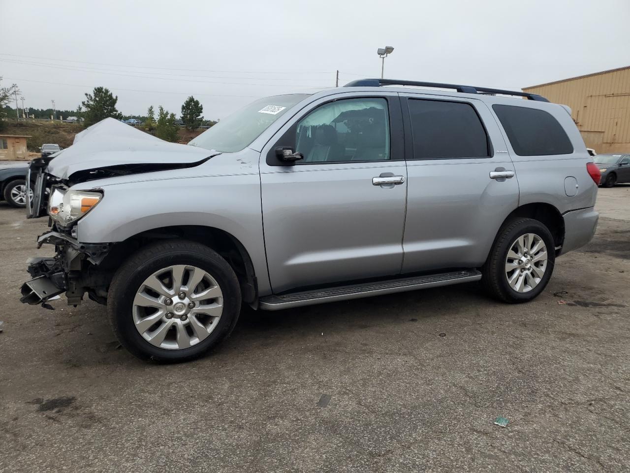TOYOTA SEQUOIA PLATINUM