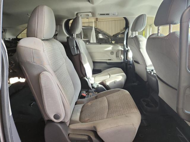 2021 TOYOTA SIENNA LE - 5TDKRKEC4MS016380