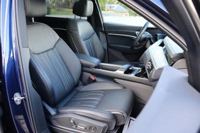 2022 AUDI E-TRON CHR - WA1VABGE0NB038110