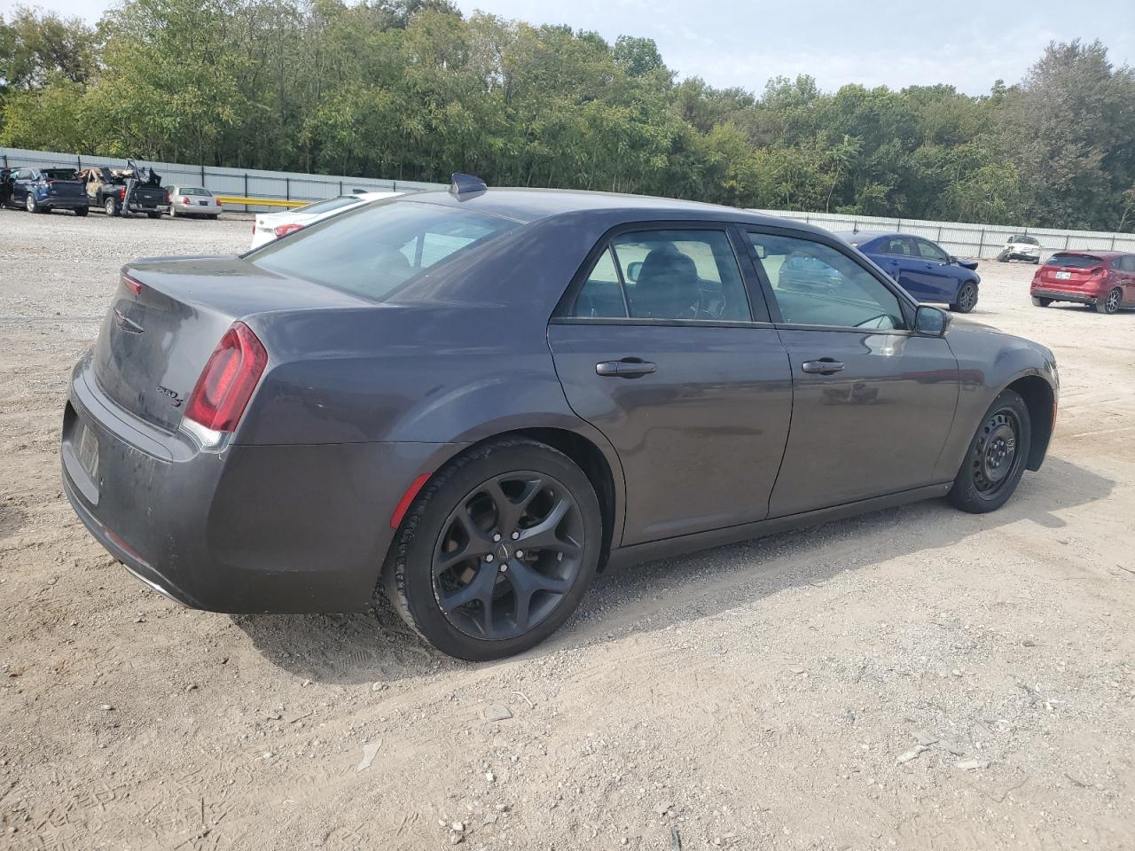 CHRYSLER 300S S