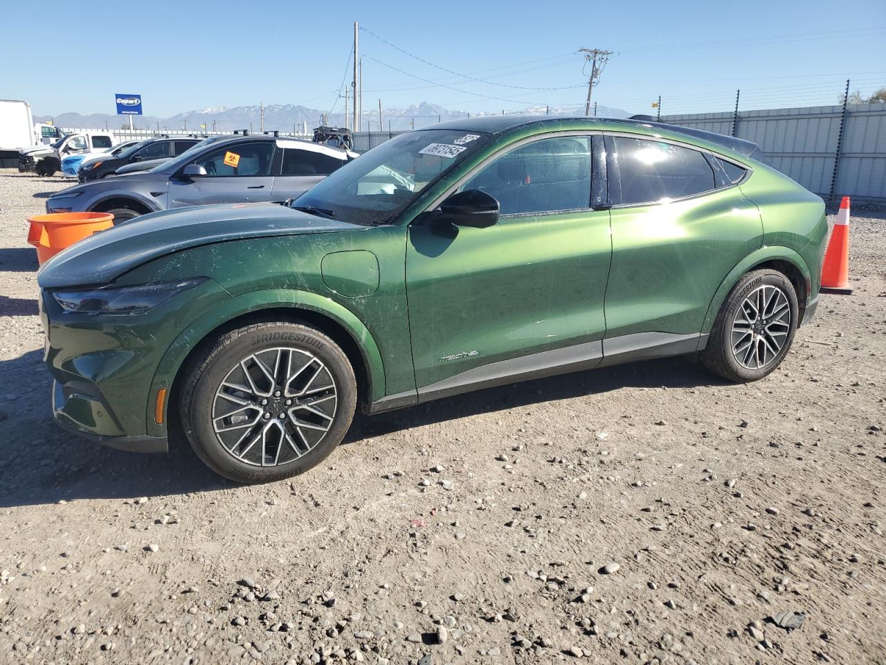 FORD MUSTANG PREMIUM