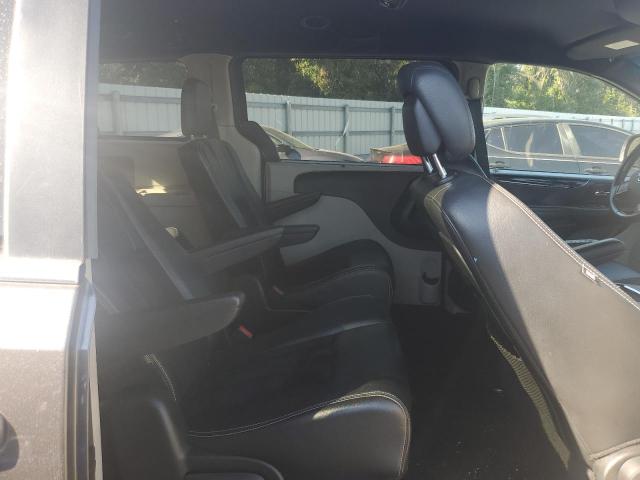 2018 DODGE GRAND CARA 2C4RDGCGXJR309804