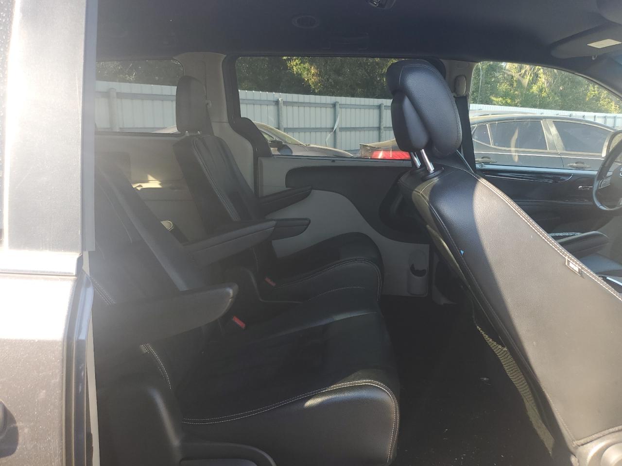 DODGE GRAND CARAVAN SXT