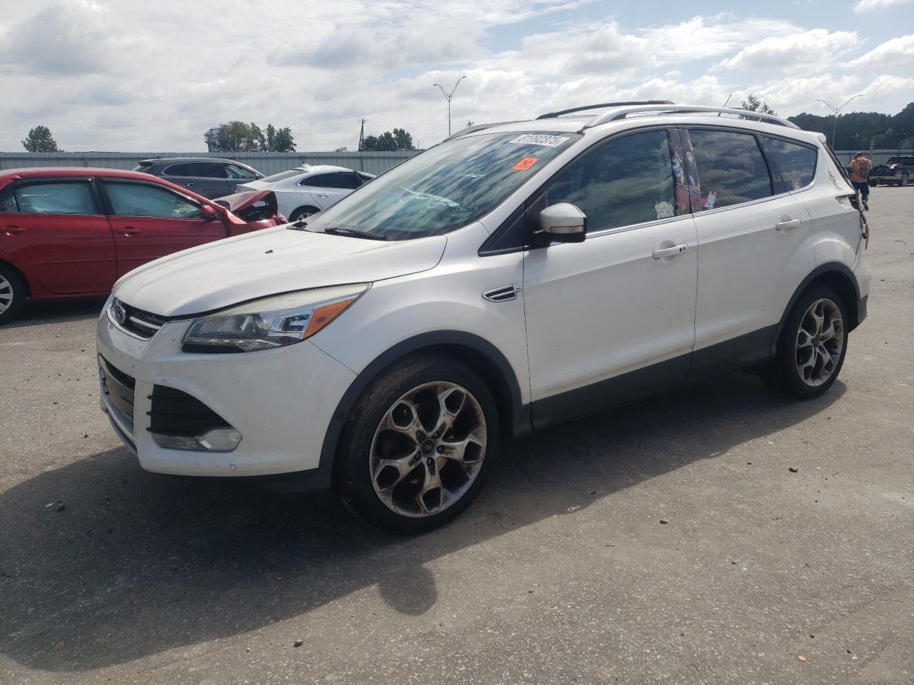FORD ESCAPE TITANIUM