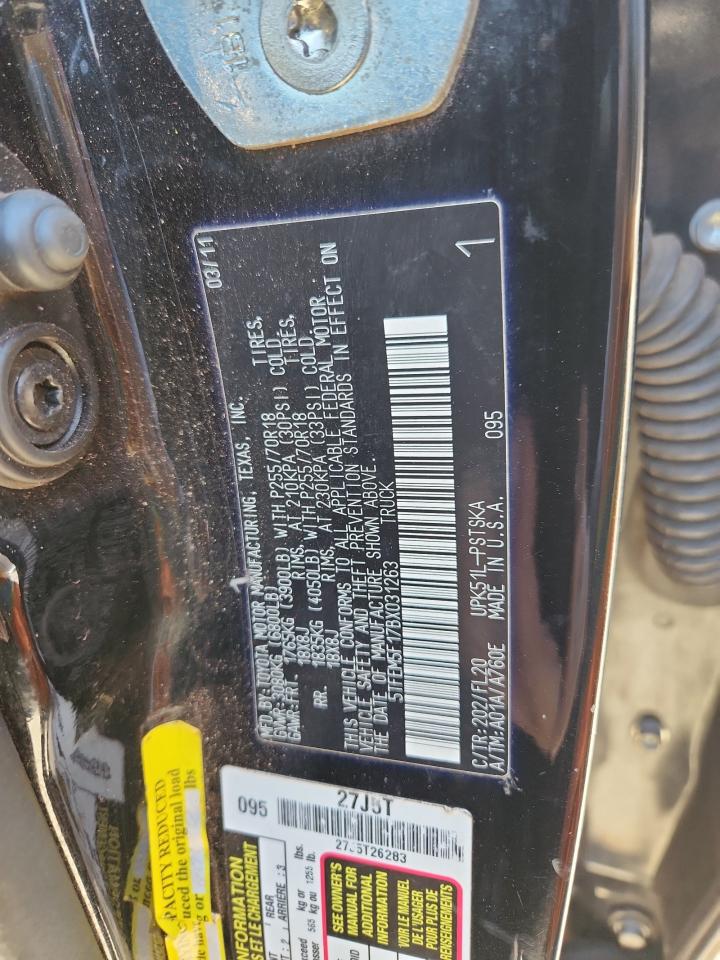 TOYOTA TUNDRA CREWMAX SR5