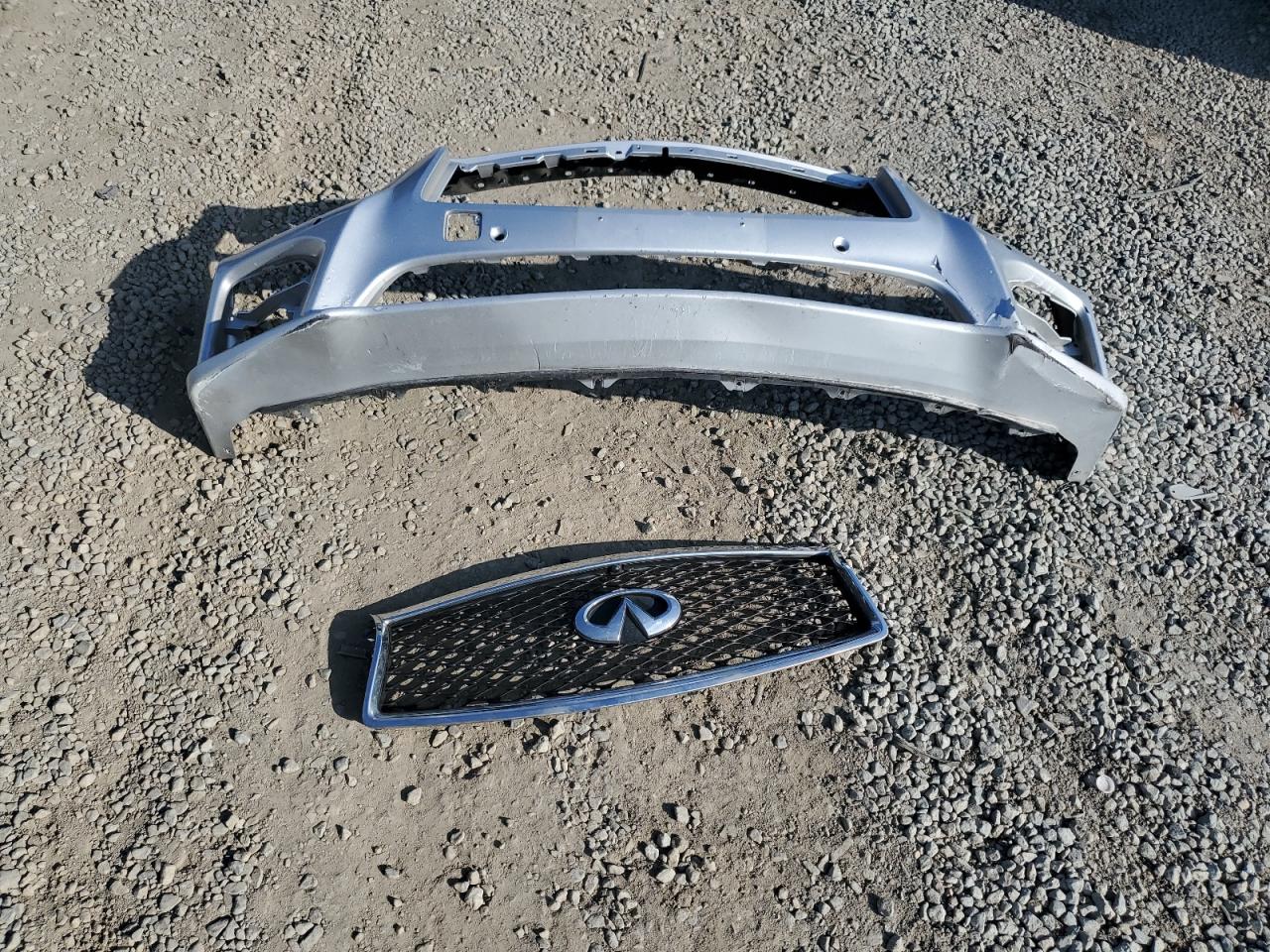 INFINITI Q50 HYBRID PREMIUM