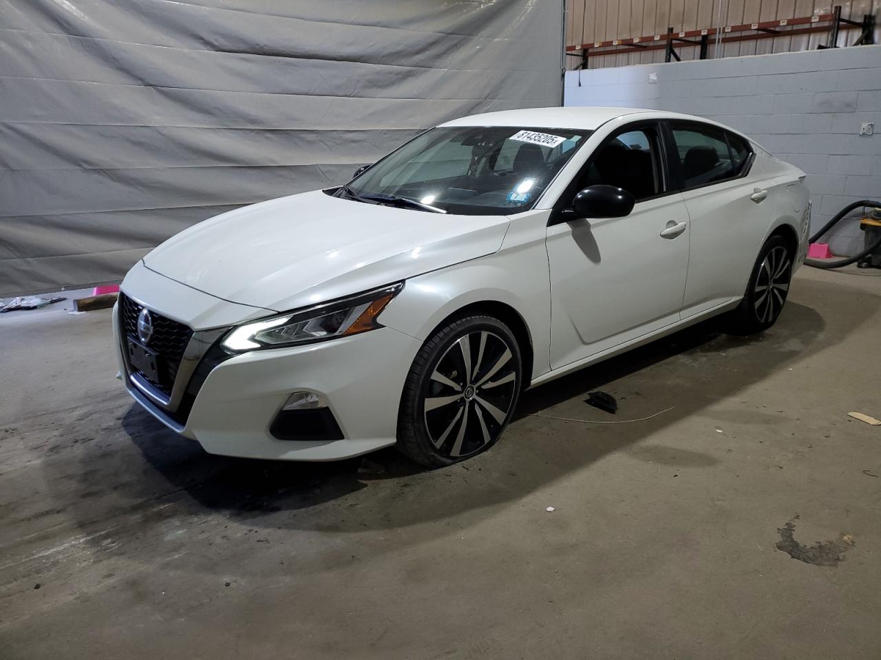 NISSAN ALTIMA SR