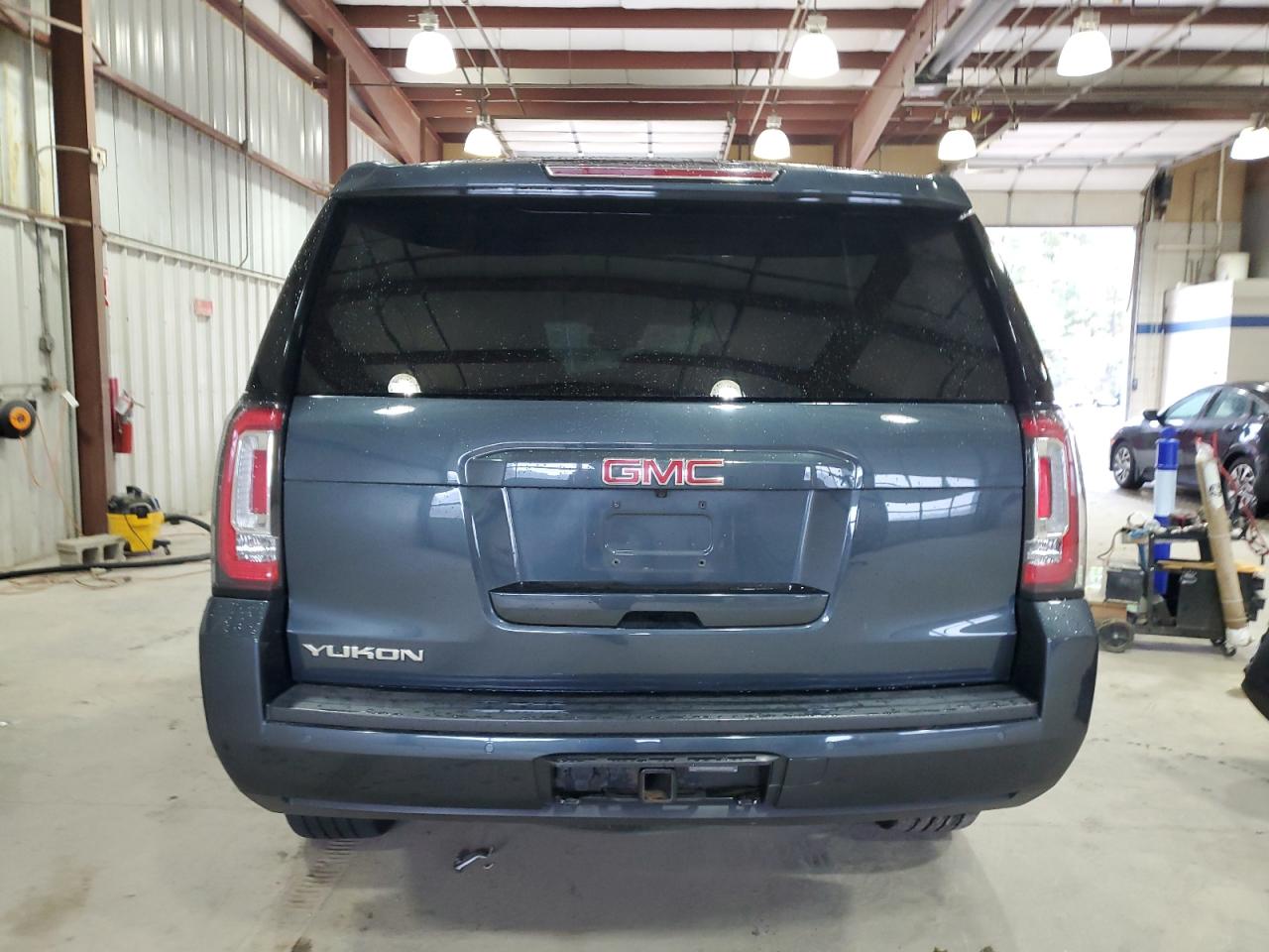 GMC YUKON SLT