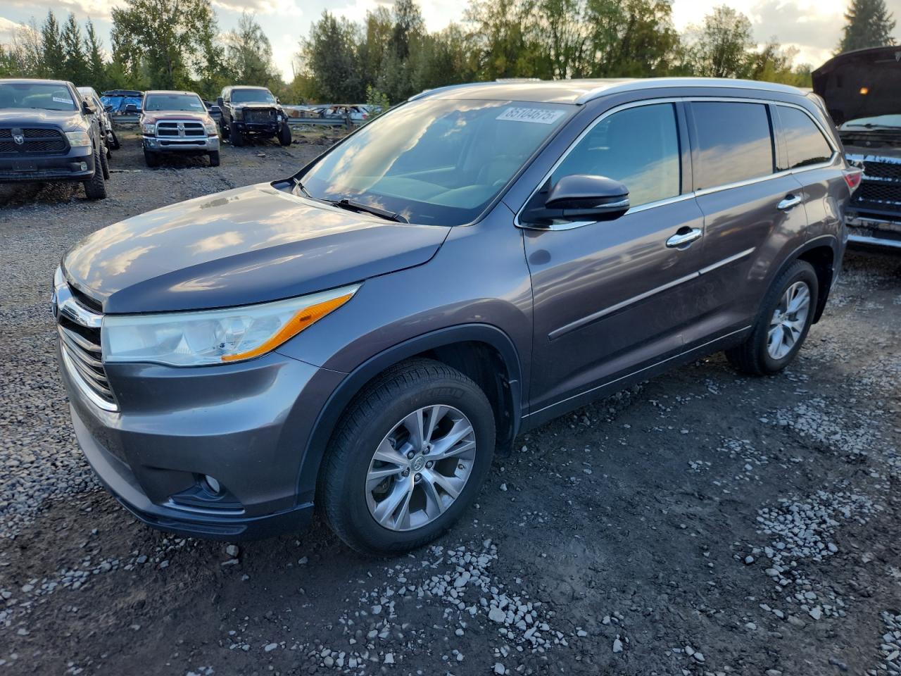 TOYOTA HIGHLANDER XLE