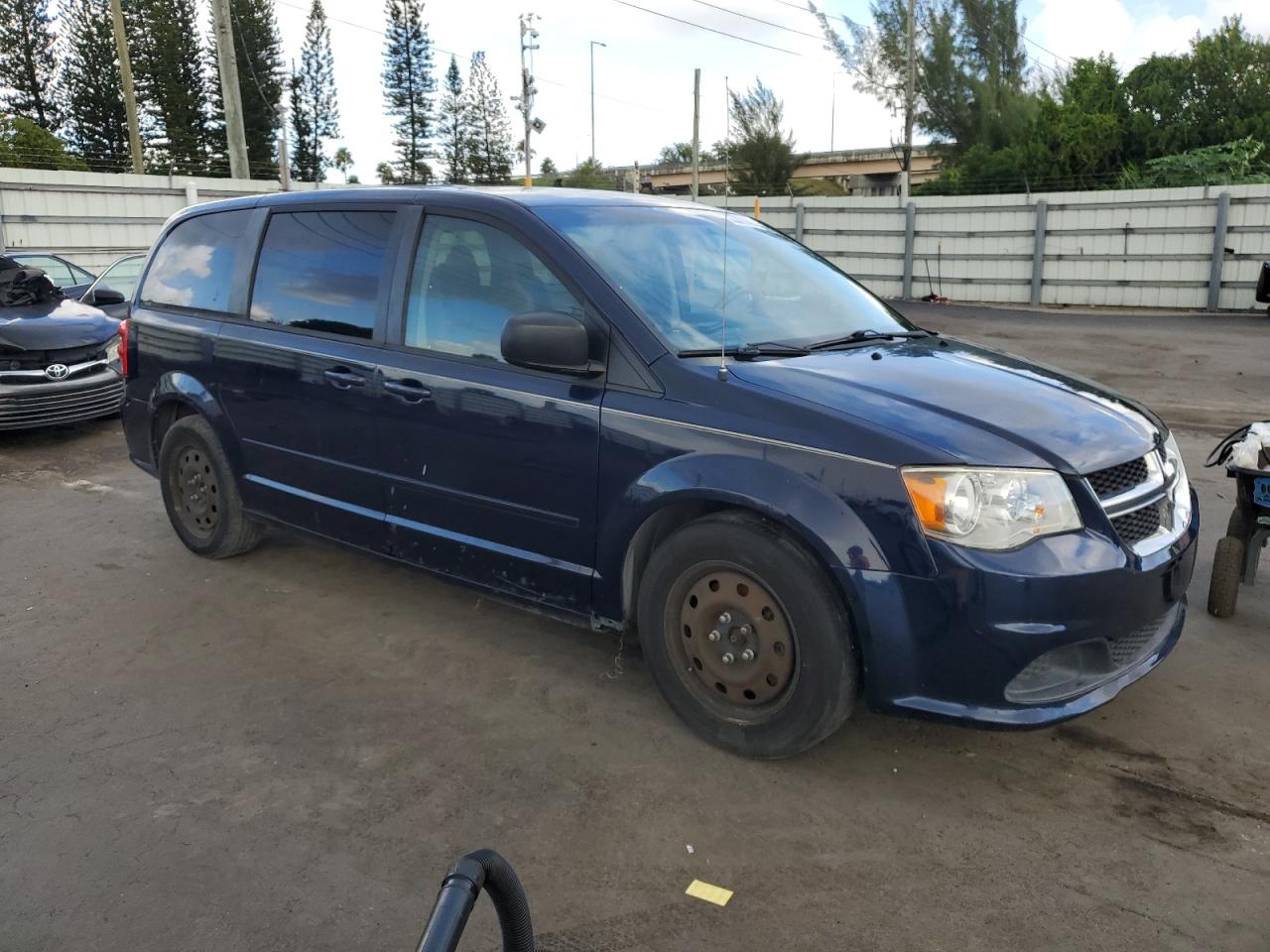 DODGE GRAND CARAVAN SE