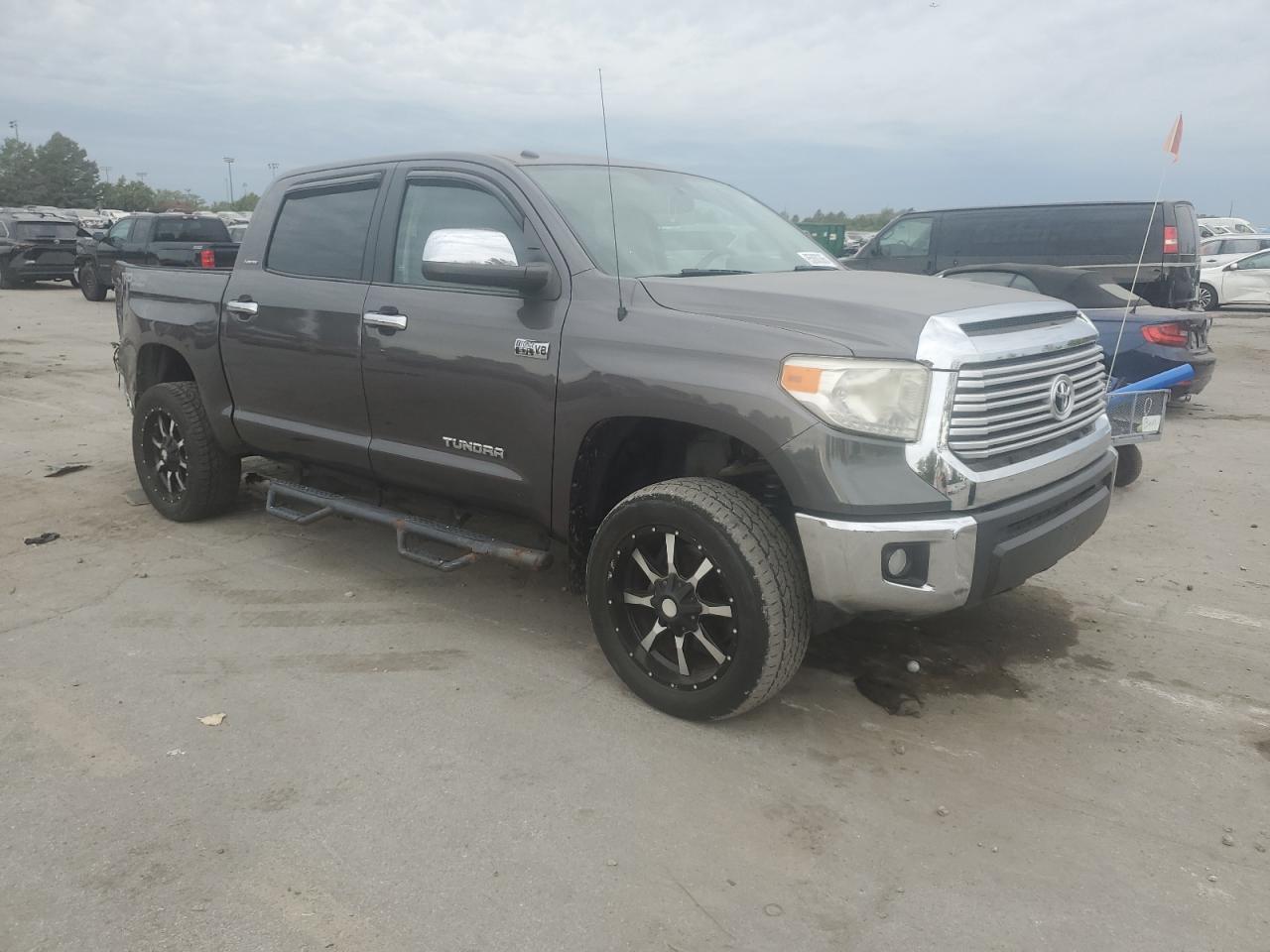 TOYOTA TUNDRA CREWMAX LIMITED
