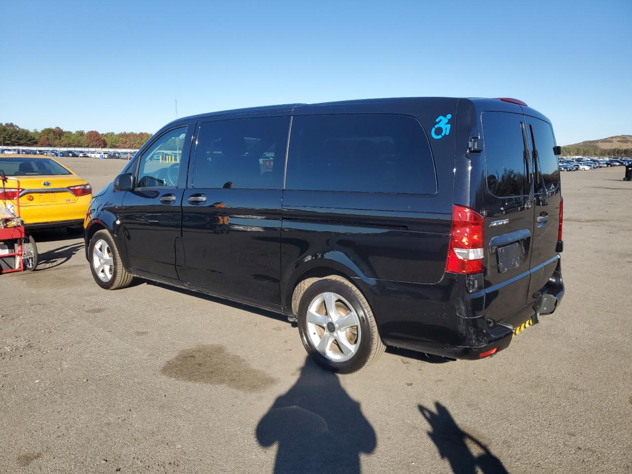 MERCEDES-BENZ METRIS