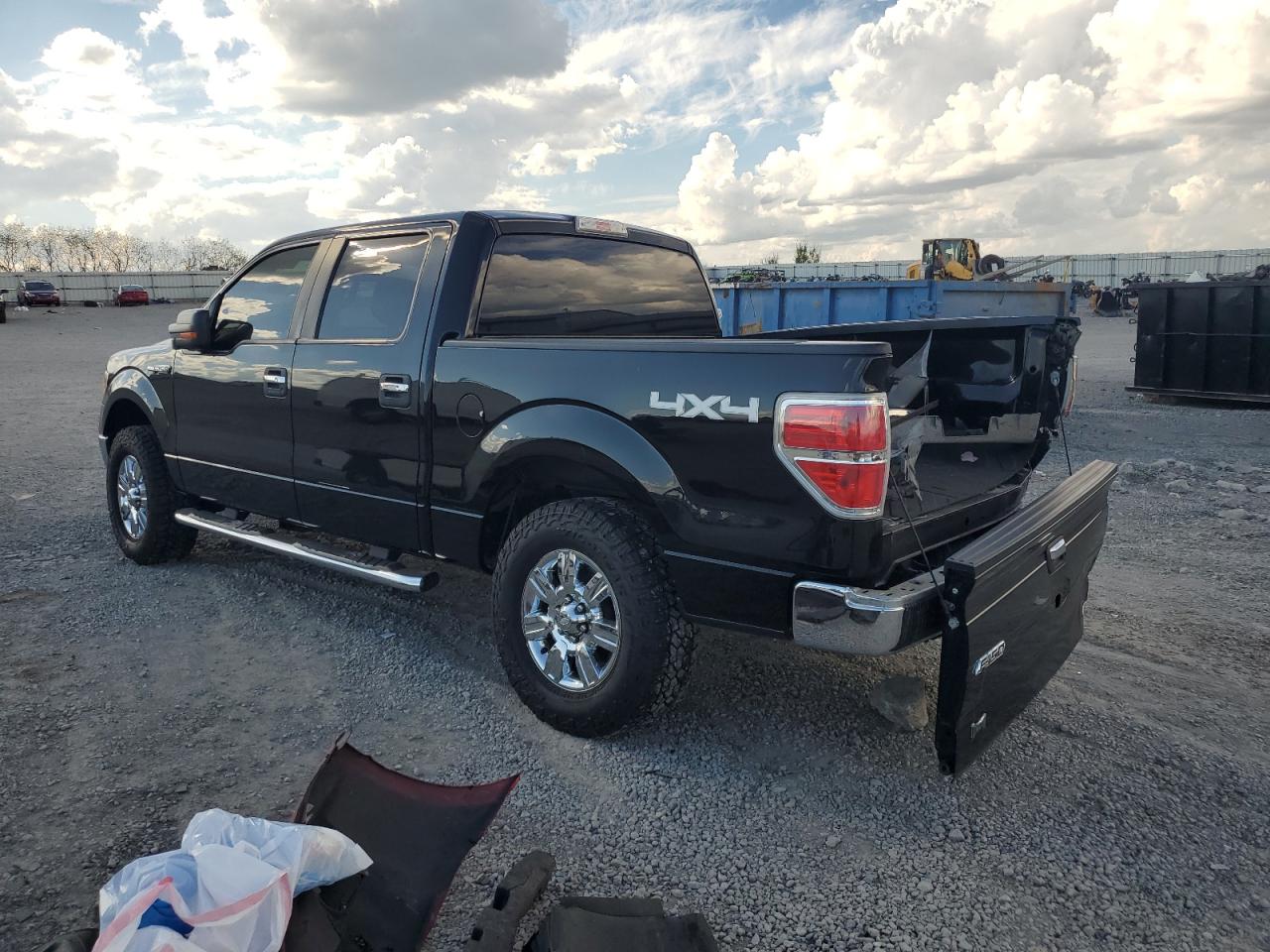 FORD F-150 SUPERCREW
