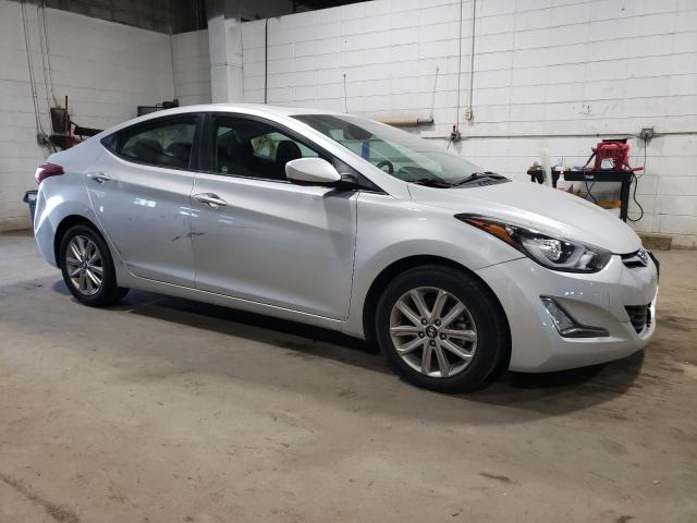 2015 HYUNDAI ELANTRA SE 5NPDH4AE7FH590155