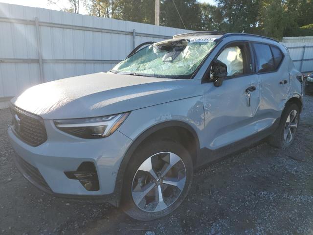 Global Auto Auctions: 2024 VOLVO XC40 PLUS