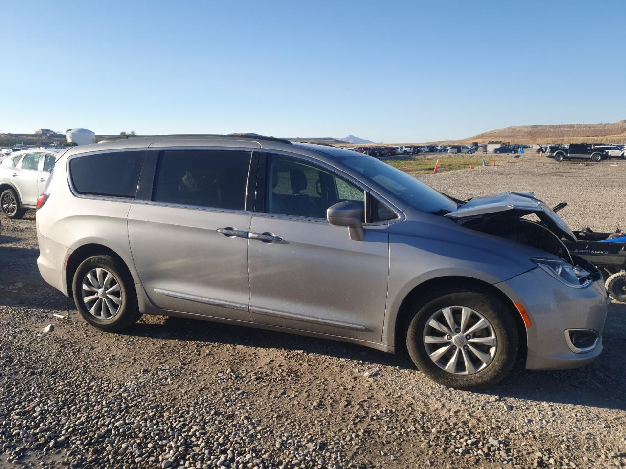 CHRYSLER PACIFICA TOURING L