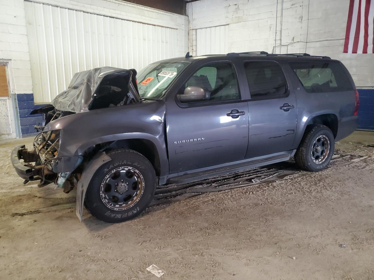 CHEVROLET SUBURBAN K1500 LT