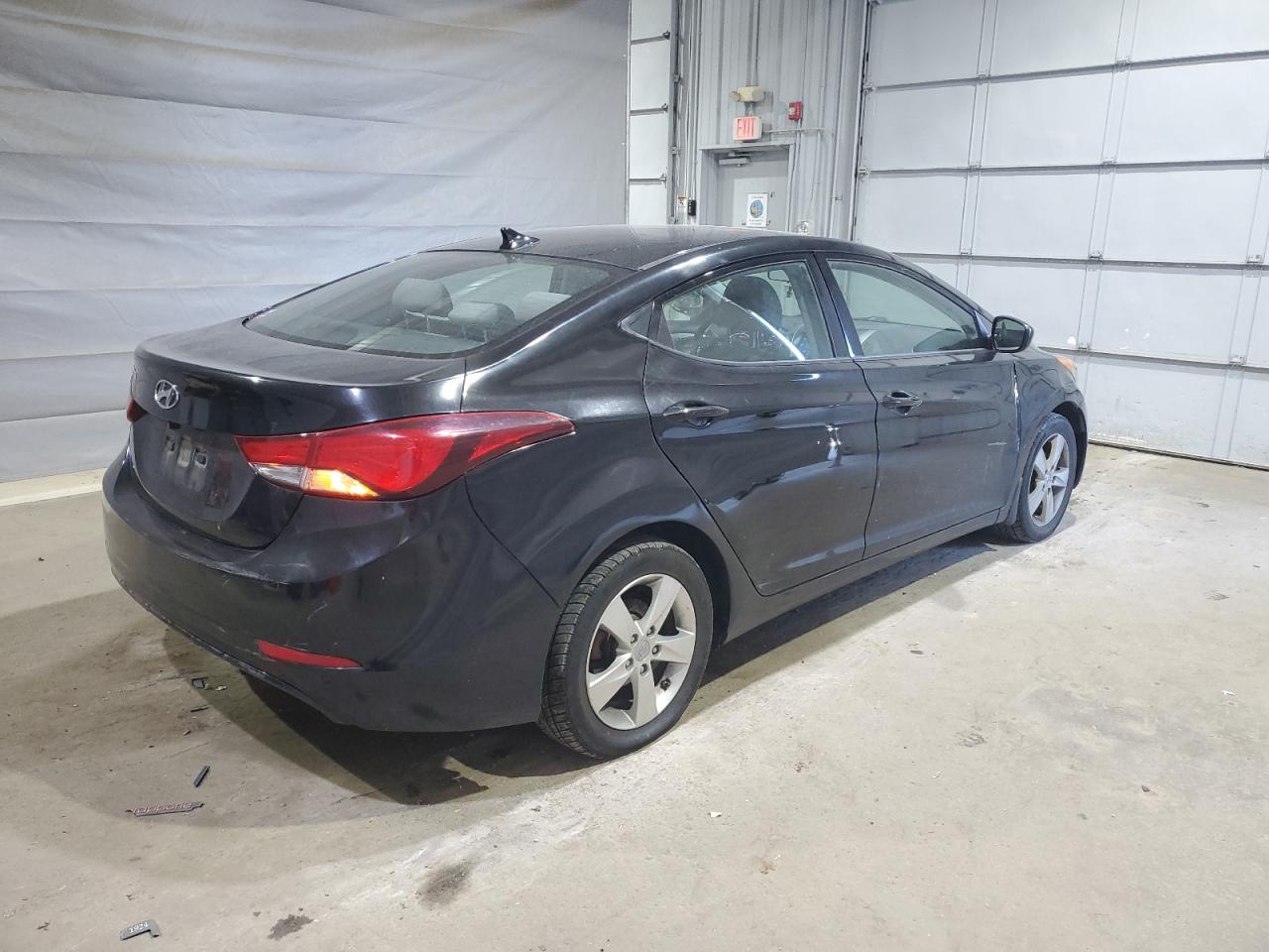 HYUNDAI ELANTRA GLS