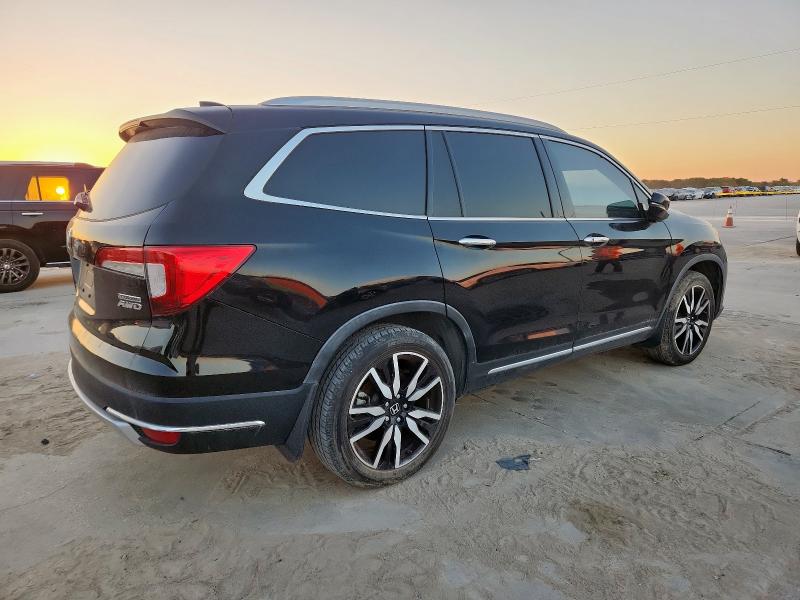 2019 HONDA PILOT TOURING #3259452136