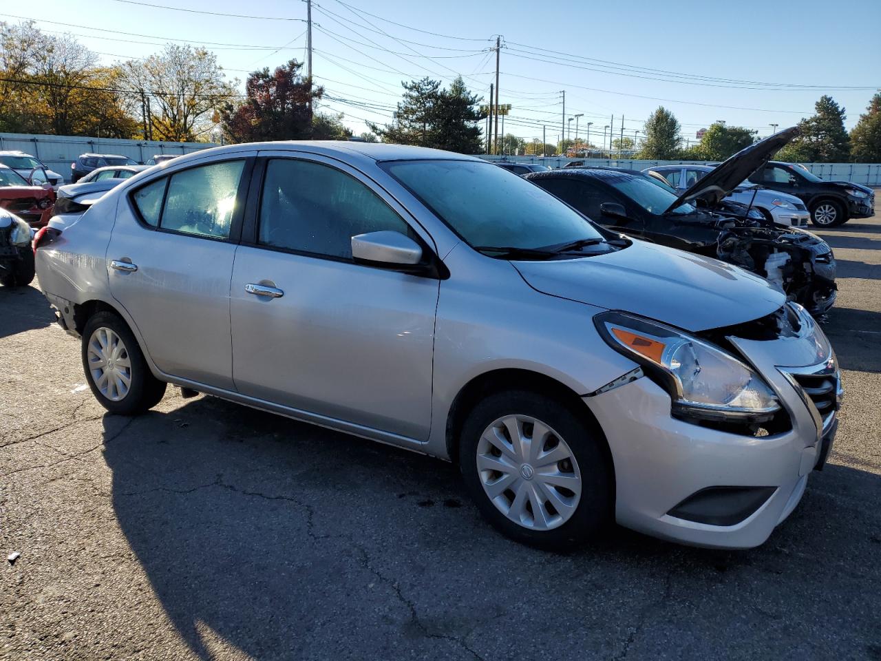 NISSAN VERSA S