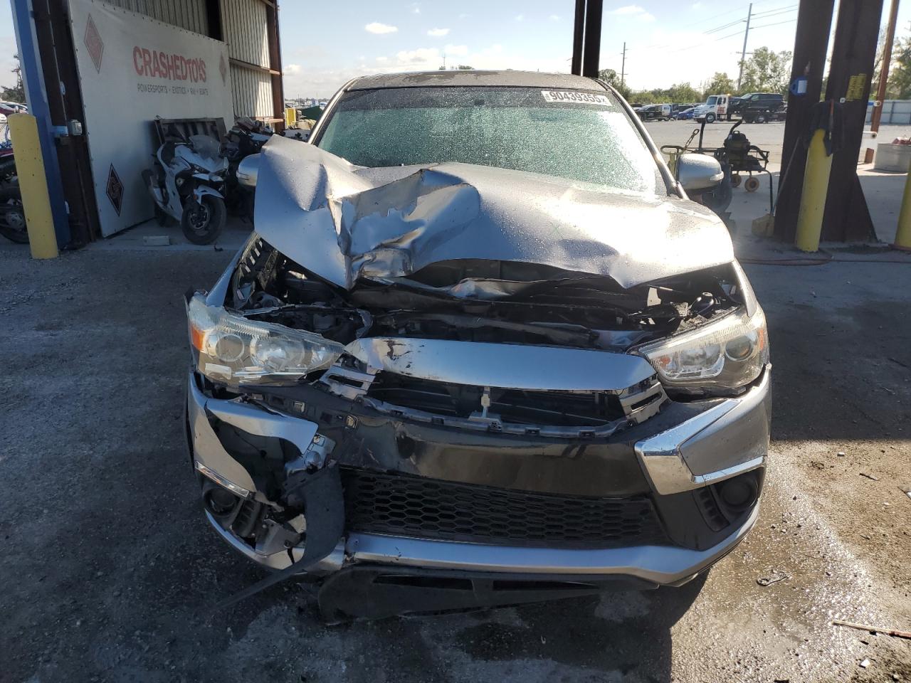 MITSUBISHI OUTLANDER ES