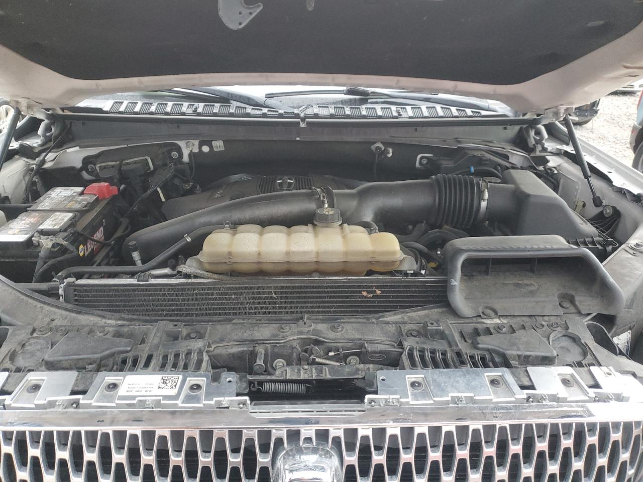 Lot #3316695158 2019 LINCOLN NAVIGATOR