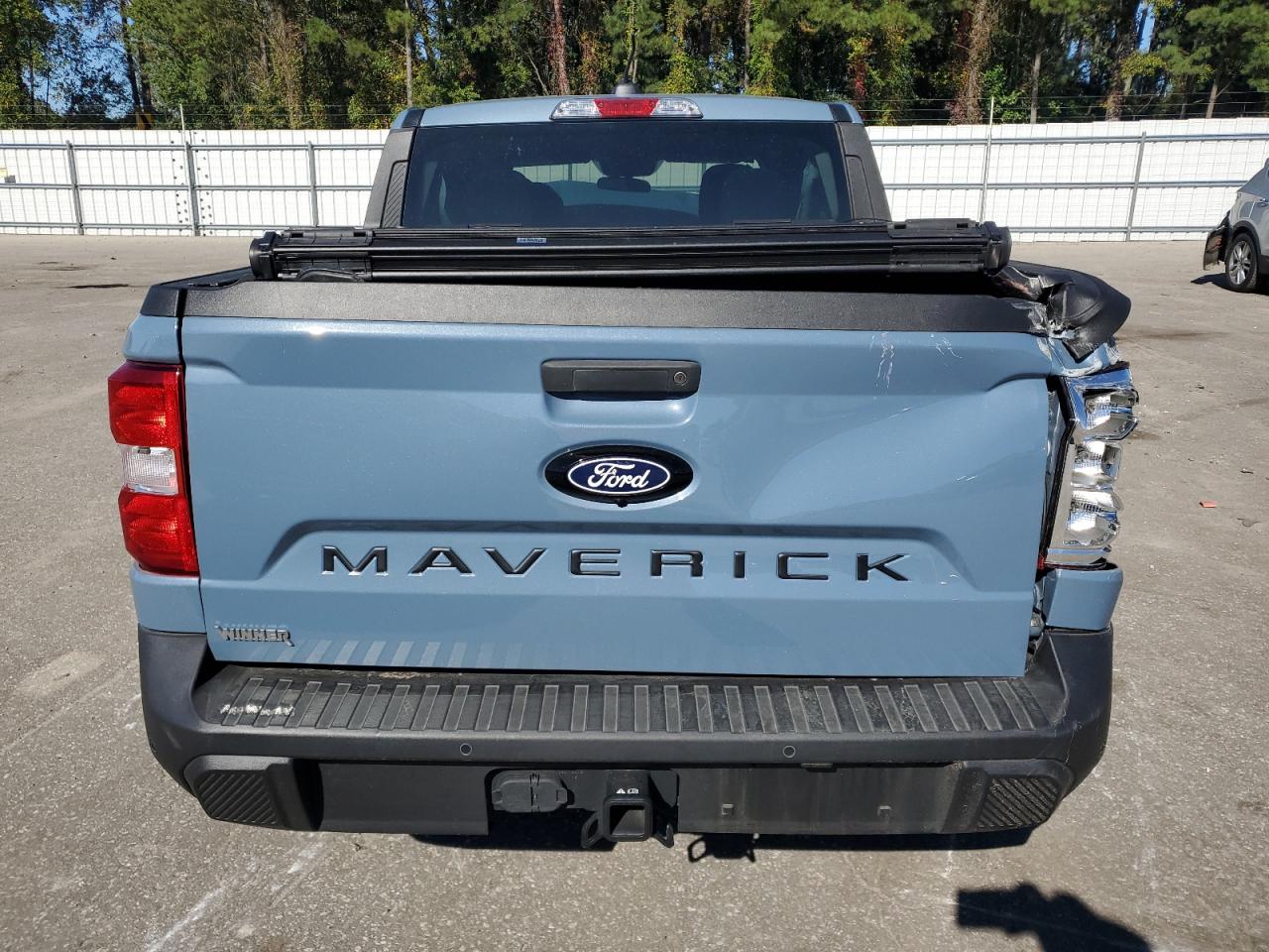 FORD MAVERICK XLT