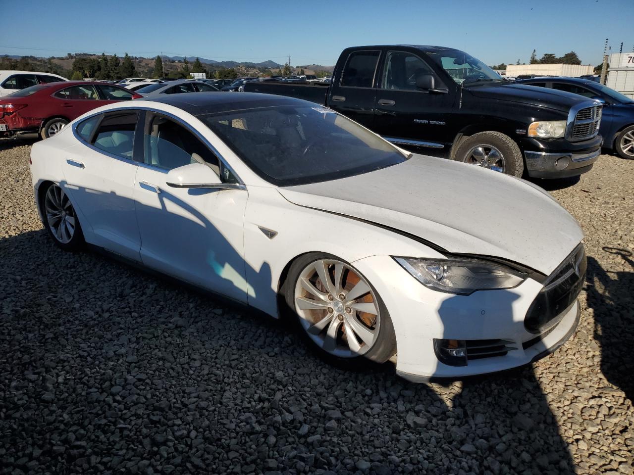 TESLA MODEL S