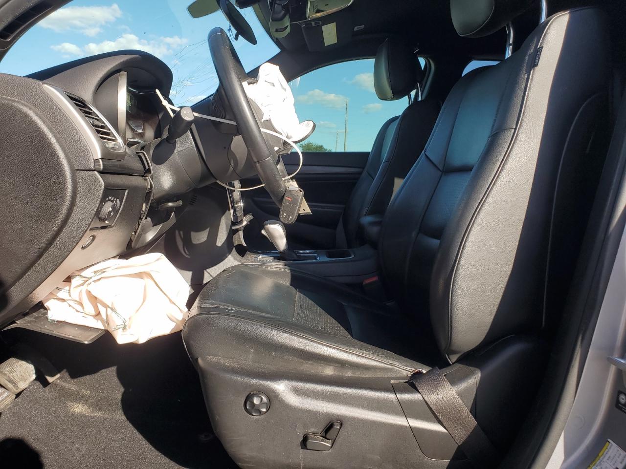 JEEP GRAND CHEROKEE LAREDO