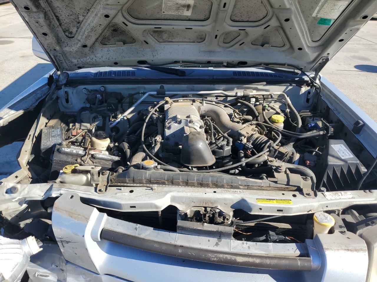 Lot #3290221205 2001 NISSAN FRONTIER K